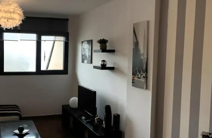 Piso Radiante Wifi Y Parking Gratuito *